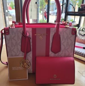 Michael Kor white & pink cross body purse with matching wallet
